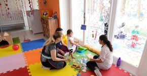 Conheça o Mamaworking, espaço em que as mães podem trabalhar perto dos filhos