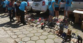 Projeto social leva doação de roupas ao centro de São Paulo
