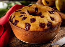 Featured side: Tem goiabada em casa: aprenda a fazer esse bolo fofinho de liquidificador para o lanche da tarde