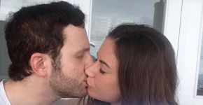 Judeus e árabes posam juntos em campanha nas redes sociais