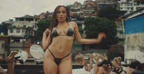 Já é possível encontrar o biquíni de Anitta à venda no Rio