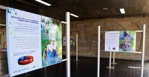 Semasa promove exposição sobre catadores de materiais recicláveis