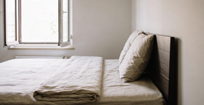 Nunca mais vou perder tempo arrumando a cama: porque um hábito simples deixa o quarto organizado o dia todo