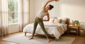 Fazer alongamento matinal é muito bom, mas só funciona se durar pelo menos 15 minutos, incluir os principais grupos musculares e ser feito antes de qualquer outra atividade do dia