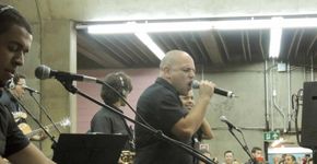 Seguranças do Metrô formam banda que agita as estações em SP
