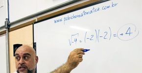 Professor vira ‘youtuber’ e quebra barreira na escola pública