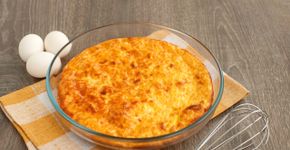 Faça uma omelete de forno em três passos