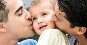 Colômbia legaliza adoção de crianças por casais homossexuais