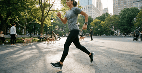 “Um exercício” é mais eficaz do que uma caminhada rápida, comprovado por especialistas japoneses que afirmam que 30 minutos por dia podem rejuvenescer você em 10 anos.