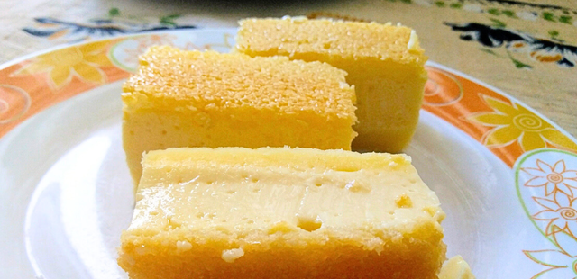 Você precisa provar esse bolo de milho fácil com gosto de infância
