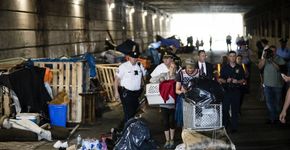 Fotógrafo registra moradores de rua ‘esquecidos’ de Nova York