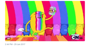 Hashtag que ironiza Dia do Orgulho LGBT é criticada na internet