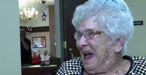 Mulher de 100 anos diz que o segredo da longevidade é ‘beber muito’