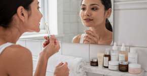 Sérum facial ou hidratante? Entenda a diferença real que transforma a sua pele