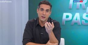 Narrador do Sportv anuncia nome do concorrente Fox Sports ao vivo