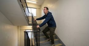 Subir escadas gasta o dobro de energia por minuto de uma caminhada em ritmo moderado