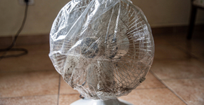 Como limpar o ventilador com um saco plástico de forma rápida e eficiente
