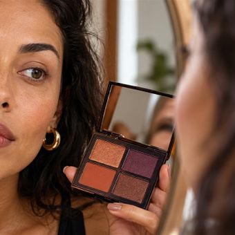 Featured mobile: Qual sombra combina com seus olhos? Aprenda a escolher a cor que mais valoriza o olhar