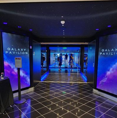 Entrada da Galaxy Pavilion 