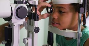 Projeto reúne médicos que dão consultas de graça