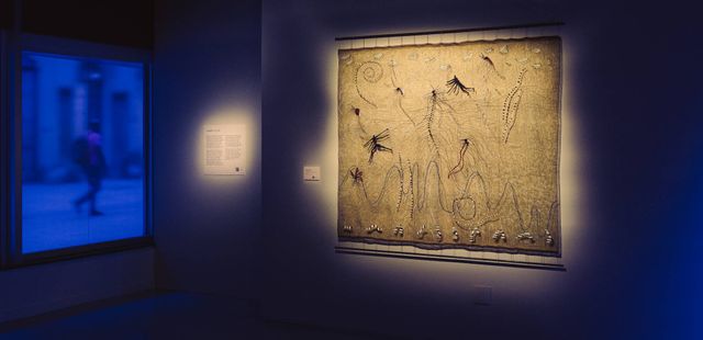 Exposição ‘Vivian Caccuri – Pele Azul’