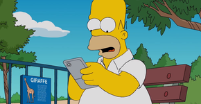 Homer vicia em ‘Pokémon Now’ em trailer de ‘Os Simpsons’