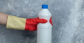 Água sanitária: 5 mitos e verdades para utilizá-la com segurança