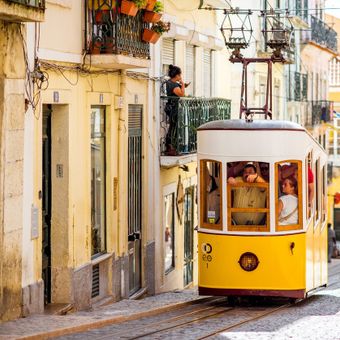 Featured mobile: Gol estreia na Europa com voo direto entre Rio de Janeiro e Lisboa