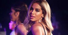 Anitta posa ao natural e exibe fotos sem maquiagem