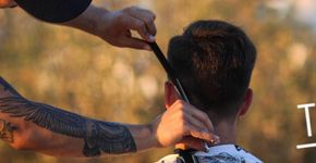 Barbeiro viaja pelo mundo para conhecer a arte da barbearia