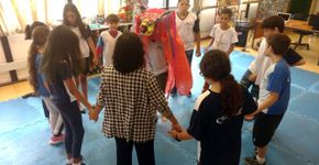 Tradição popular brasileira é retratada em bibliotecas