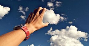 Fotos que brincam com as nuvens