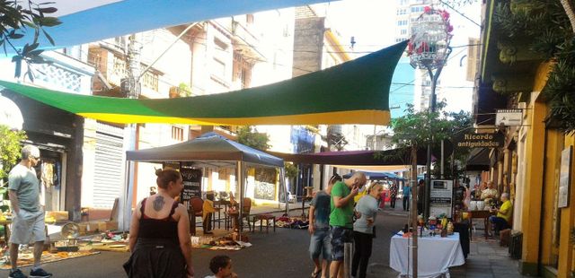 Caminho dos Antiquários: um pedacinho do passado pra levar pra casa