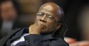 Joaquim Barbosa começa a sentir o jogo pesado das redes sociais
