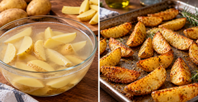 Deixar batatas cortadas em água fria antes de assar remove parte do amido da superfície e ajuda a formar bordas mais secas e crocantes