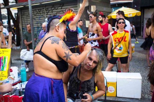 Festa do dia,10, no bloco Tarado Ni Você