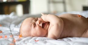Acupuntura pode ajudar bebês a pararem de chorar, diz estudo