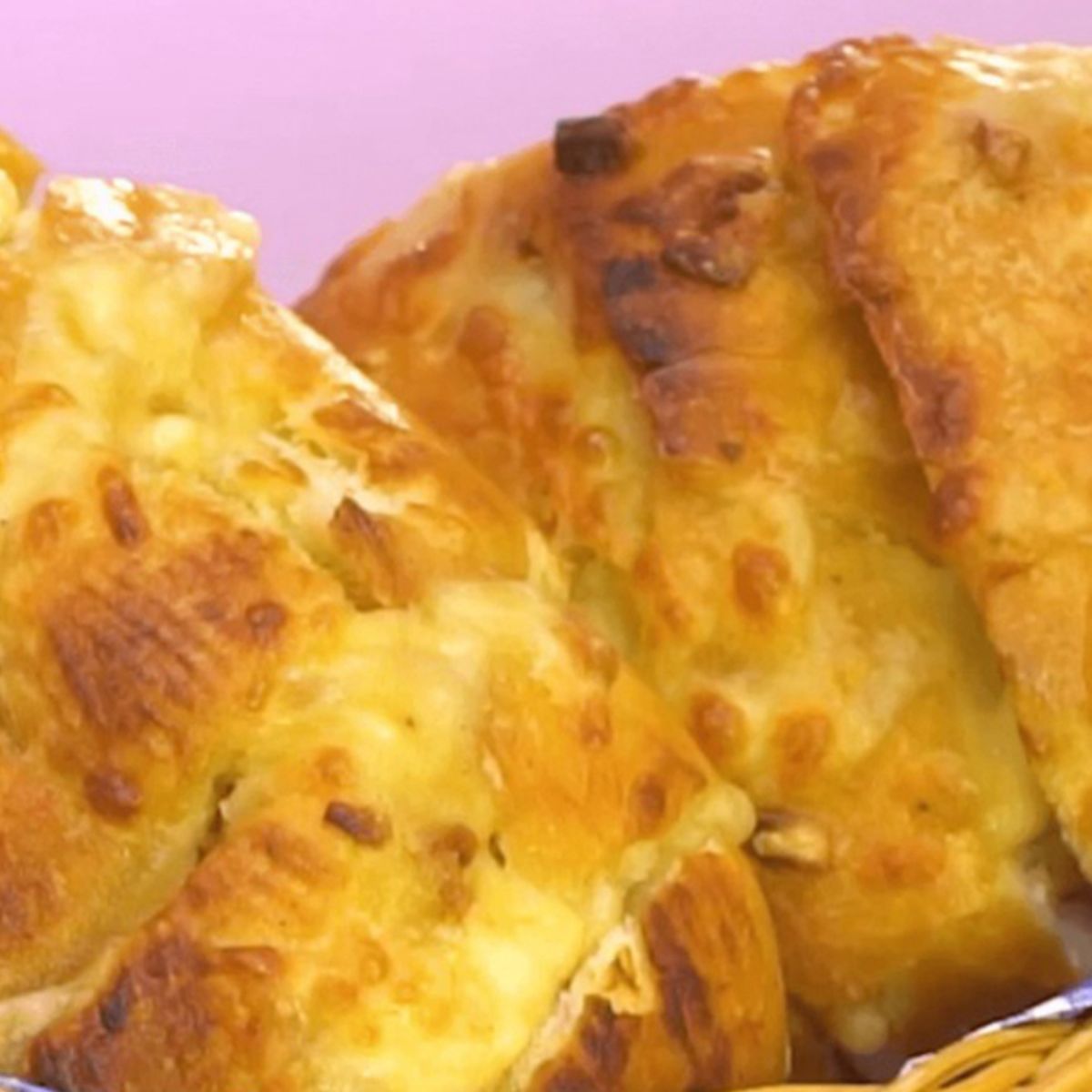 Veja como fazer o pão de alho caseiro da Ana Maria Braga