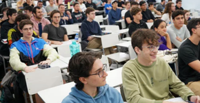 Simulado gratuito prepara estudantes para vestibular do ITA