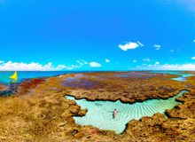 Featured side: Quando viajar para gastar menos e encontrar destinos mais tranquilos