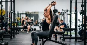 Fazer pilates é muito bom, mas os especialistas concordam: o melhor exercício para se livrar da flacidez nos braços