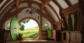 Conheça uma série de casas inspiradas em “O Hobbit” de J R R Tolkien