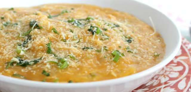 Sopa de batata com frango: um prato saboroso e rápido que vai te surpreender