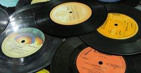 Doações de sangue viram LP’s no Casarão do Vinil durante ‘Carnaval Solidário’