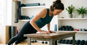 Fazer pilates é bom, mas especialistas apontam o exercício mais eficaz para reduzir a flacidez nos braços