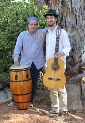 Sérgio Boré e Lucas Trigueiro emprestam seu som ao 10º Mercadinho do Brasília. Foto: divulgação