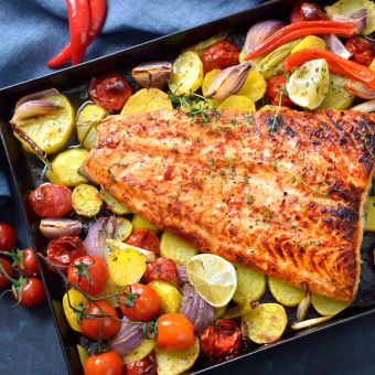Featured mobile: Salmão no forno: 5 receitas ricas em proteínas para o almoço