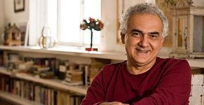 “Diálogos com Milton Hatoum” no CCJ