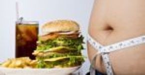 Barriga avantajada faz mal para saúde e nem sempre a genética é culpada