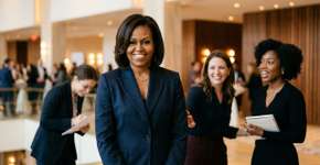 Citação do dia de Michelle Obama: “Devemos sempre ter três amigos em nossas vidas: um que caminha à frente, a quem admiramos e seguimos; um que caminha ao nosso lado, que está conosco a cada passo da nossa jornada; e, por fim, um a quem estendemos a mão e trazemos conosco depois de termos aberto caminho.”